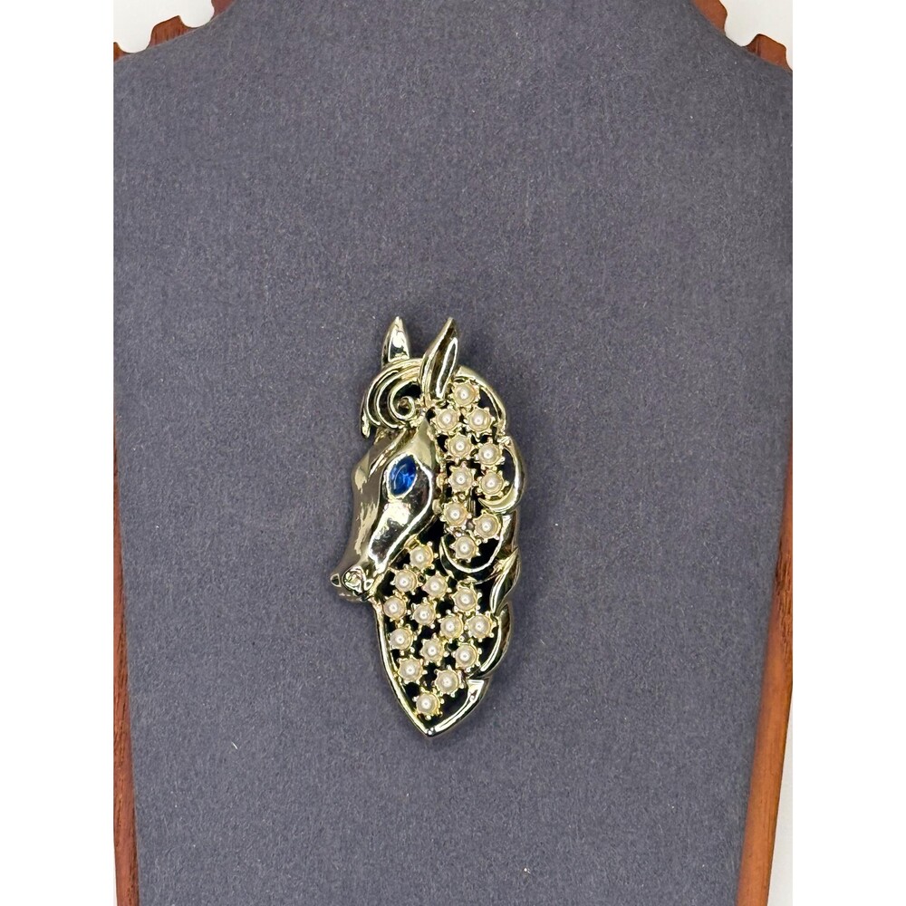 Vintage Horse Brooch Gold Pearl Equestrian Statement Pin Gerry’s - Picture 5 of 7